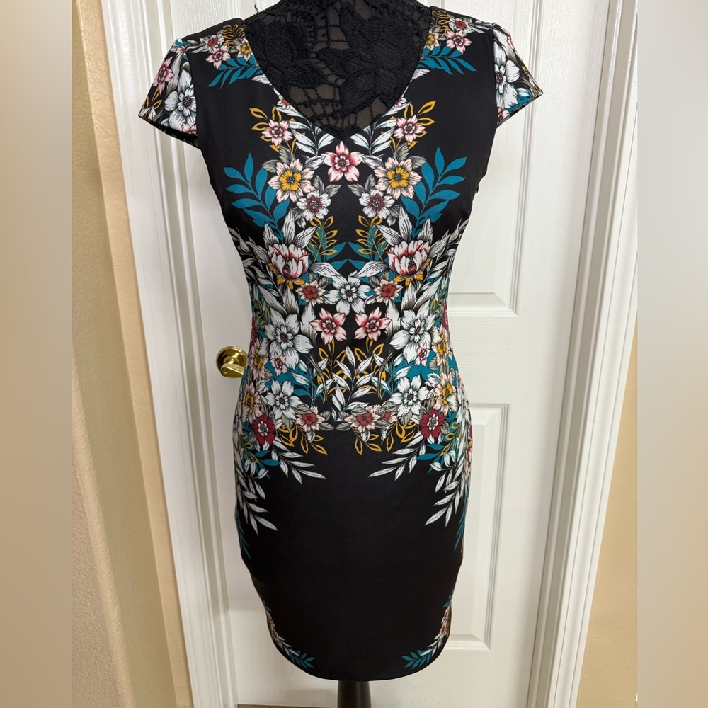 Sangria Black Floral Midi Dress